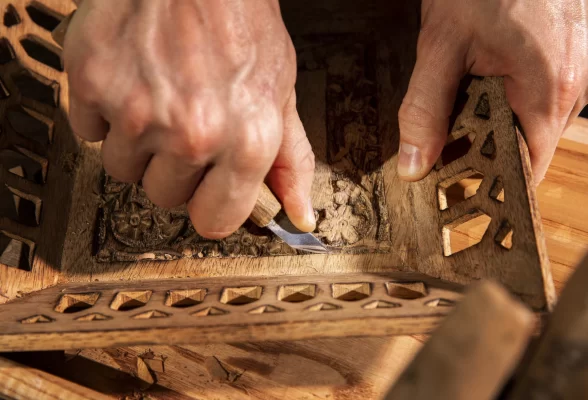 close-up-engraving-art-tools close-up-engraving-art-tools